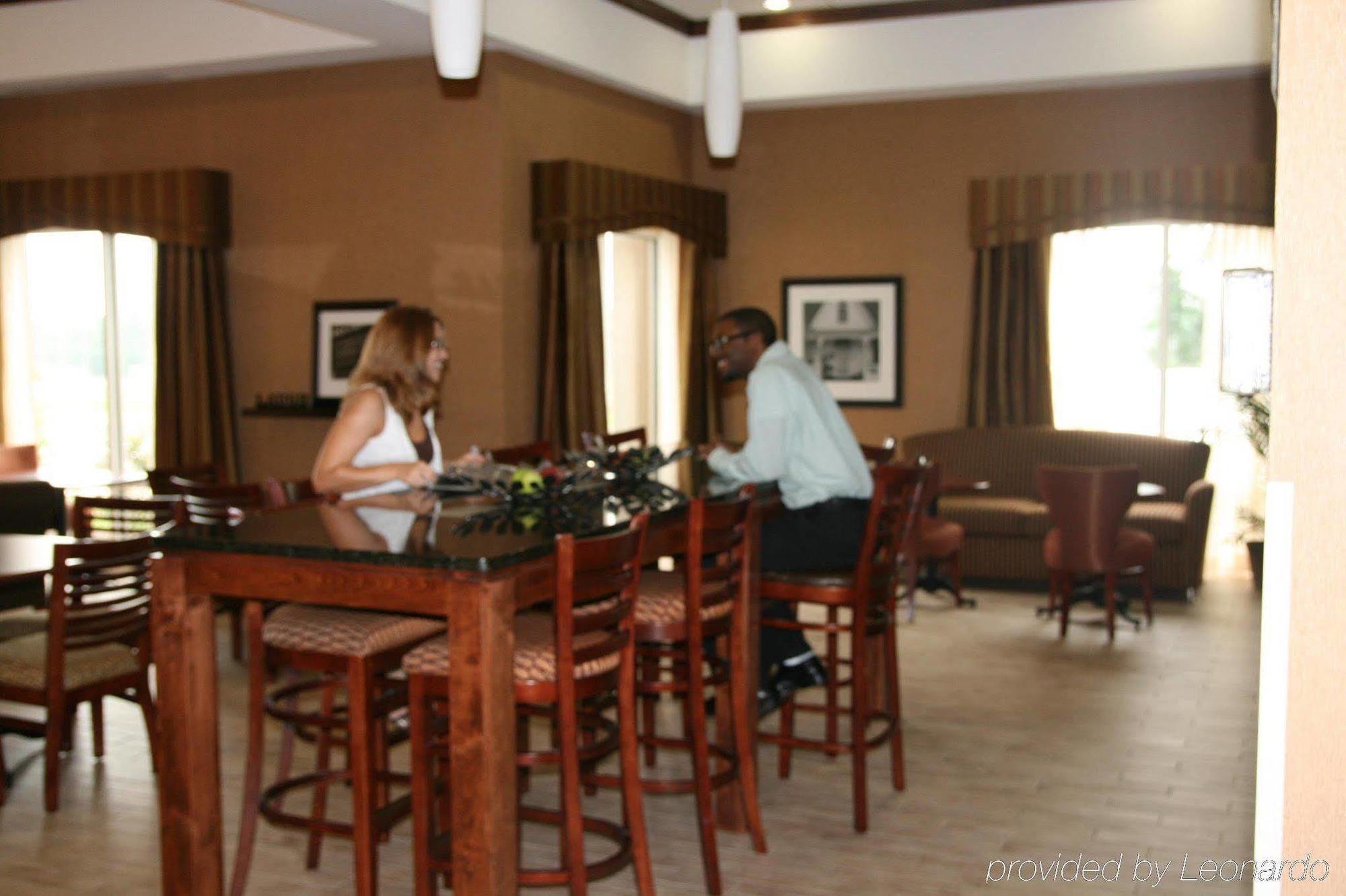 Hampton Inn Alexander City Restoran fotoğraf